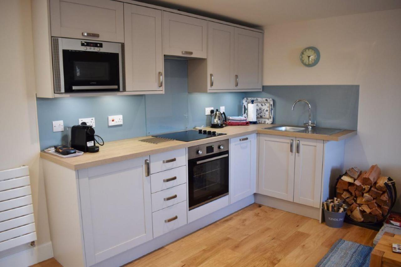 Heron Cottage, Port O Tay ピトロクリー エクステリア 写真