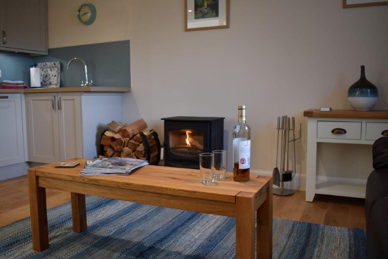 Heron Cottage, Port O Tay ピトロクリー エクステリア 写真