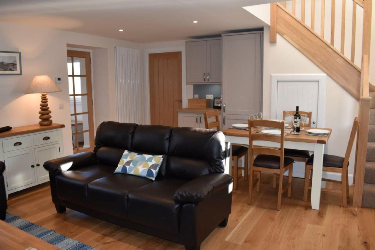 Heron Cottage, Port O Tay ピトロクリー エクステリア 写真