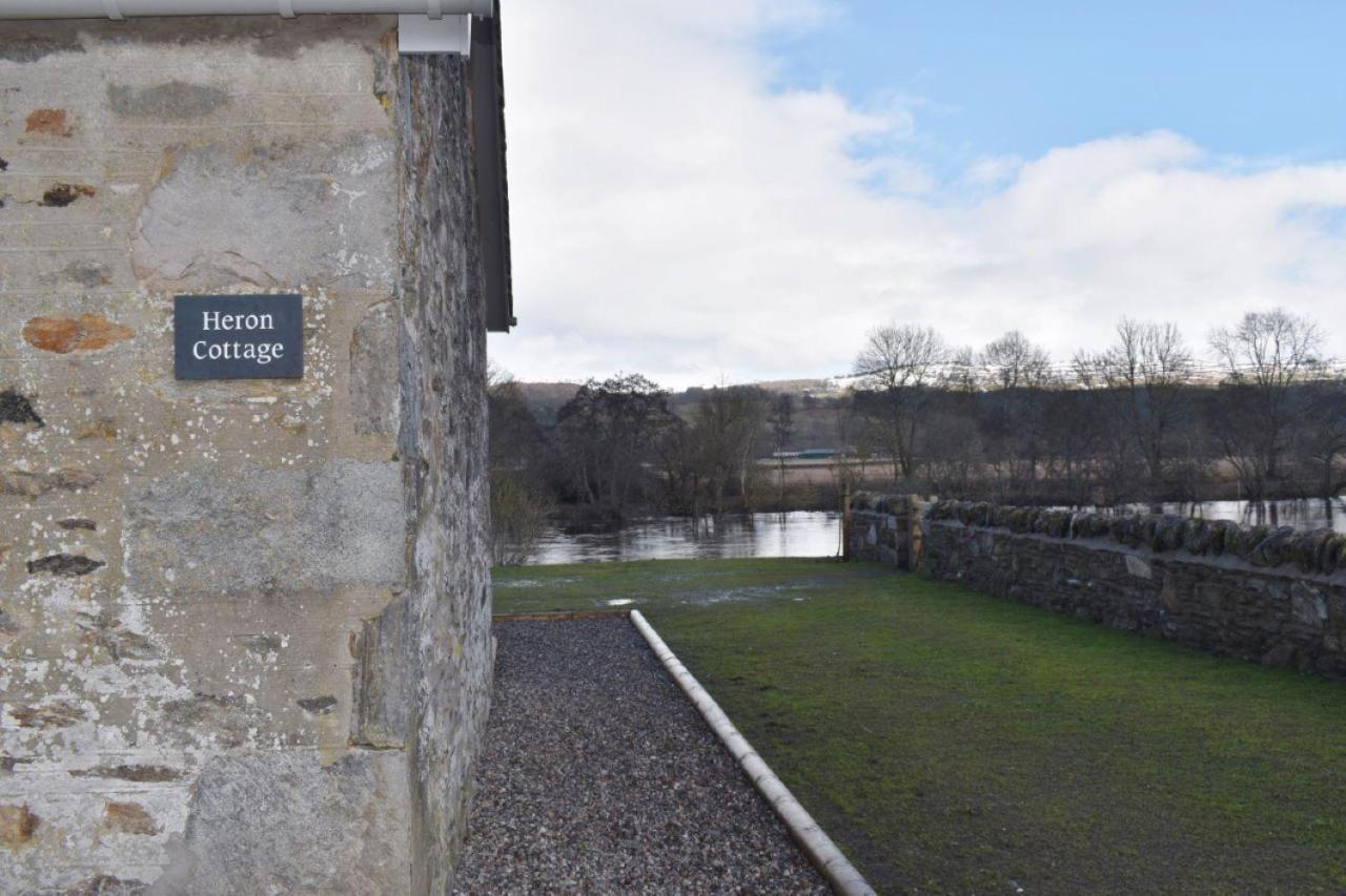 Heron Cottage, Port O Tay ピトロクリー エクステリア 写真