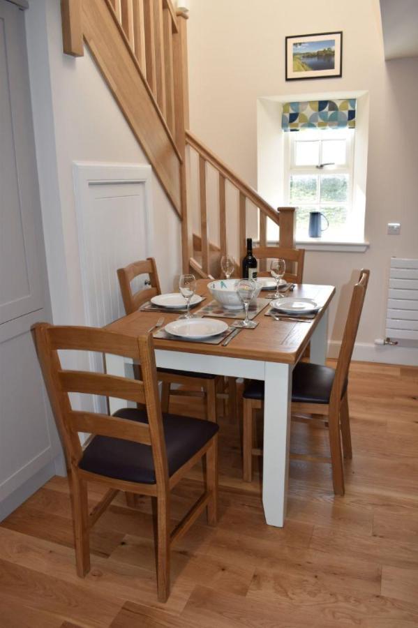 Heron Cottage, Port O Tay ピトロクリー エクステリア 写真