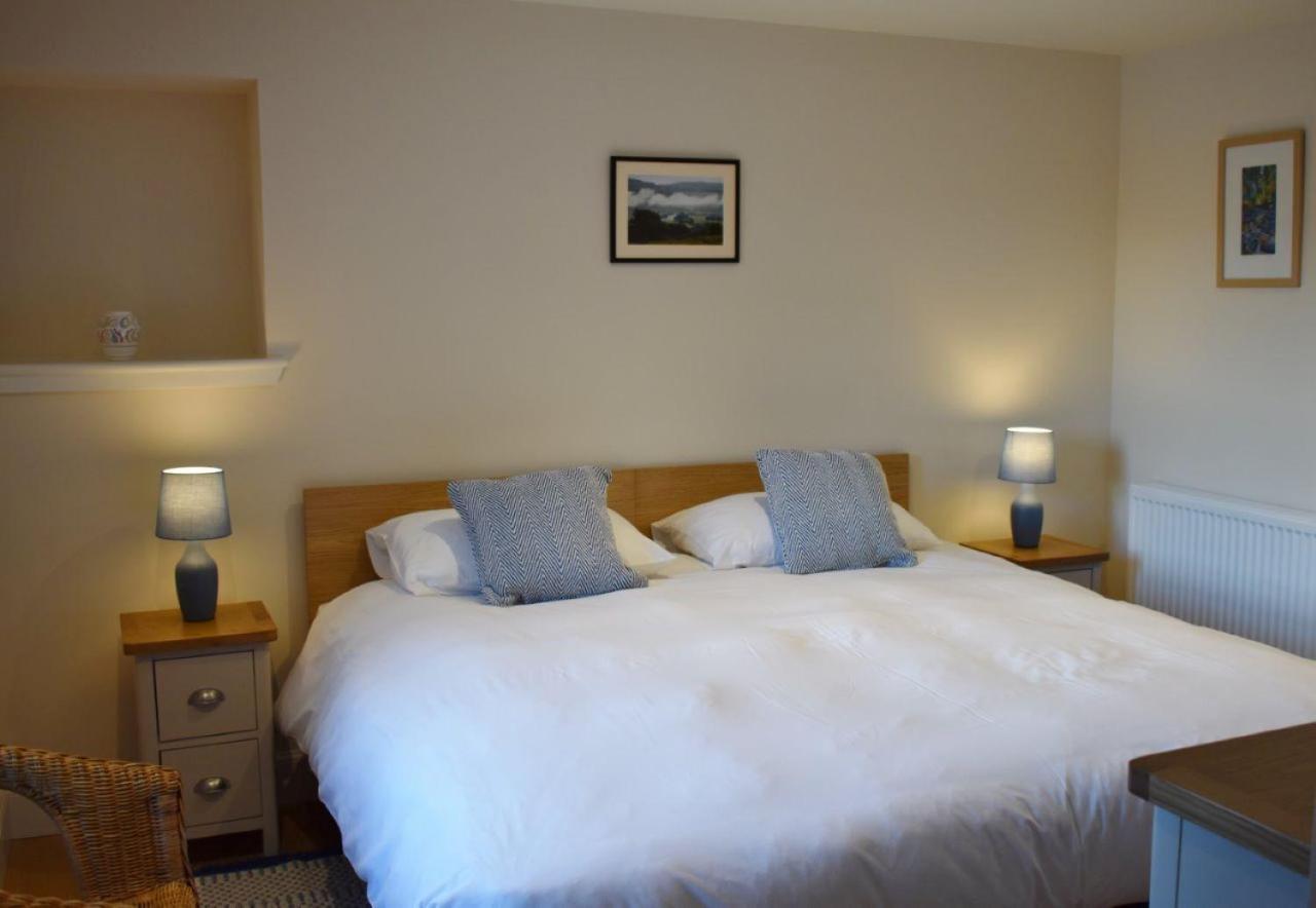 Heron Cottage, Port O Tay ピトロクリー エクステリア 写真